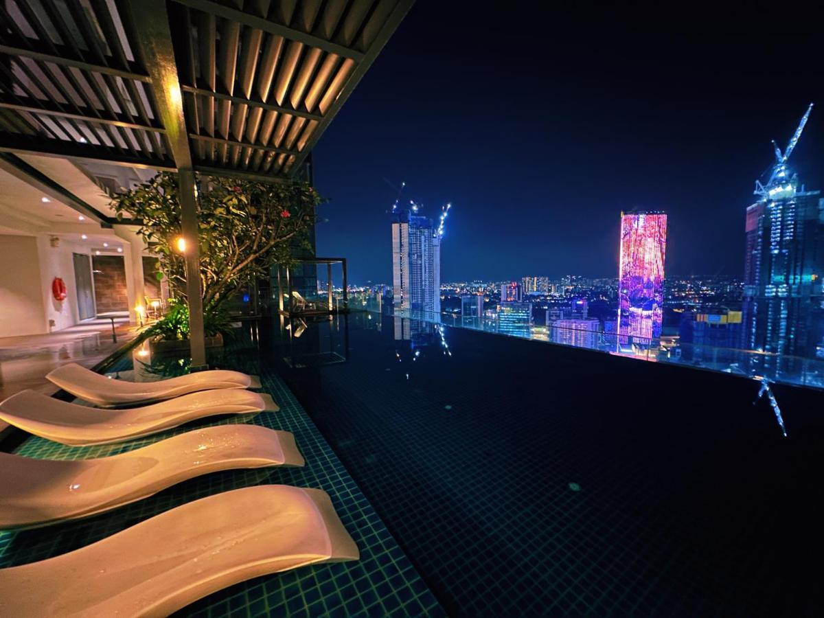 Tribeca Kl Pavilion @ Bukit Bintang With Sky Infinity Pool * Kuala Lumpur